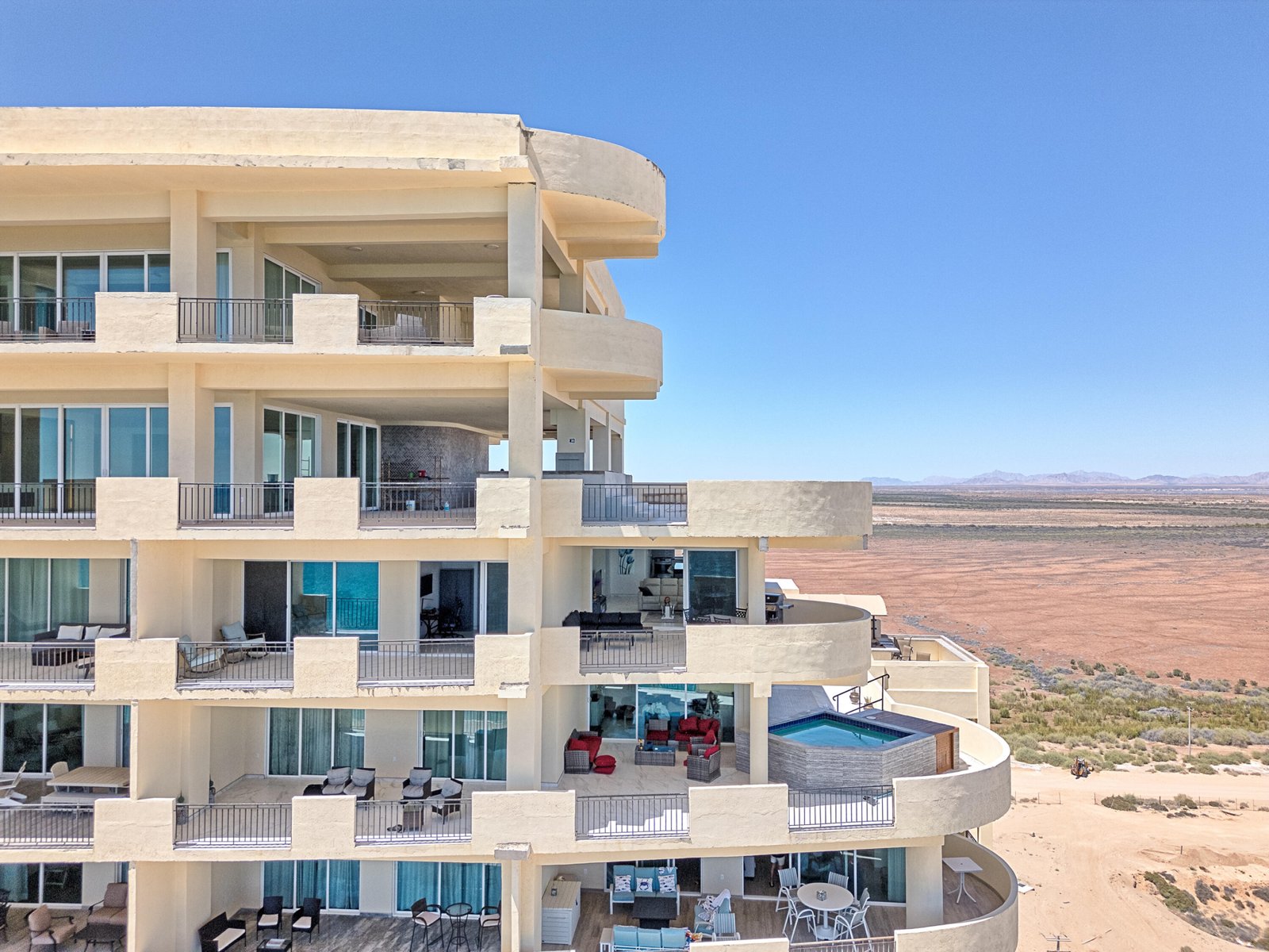 C-31305 | 4 Bedrooms
