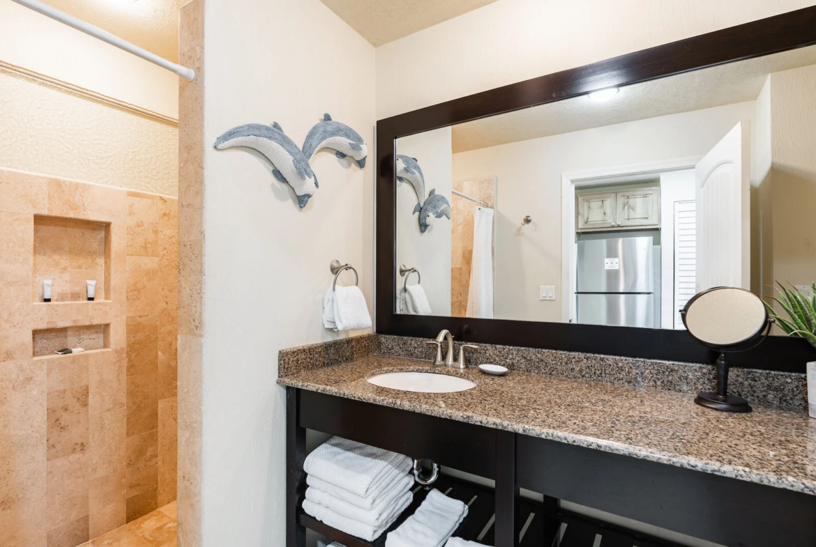 C-30205 | 3 Half Bedrooms