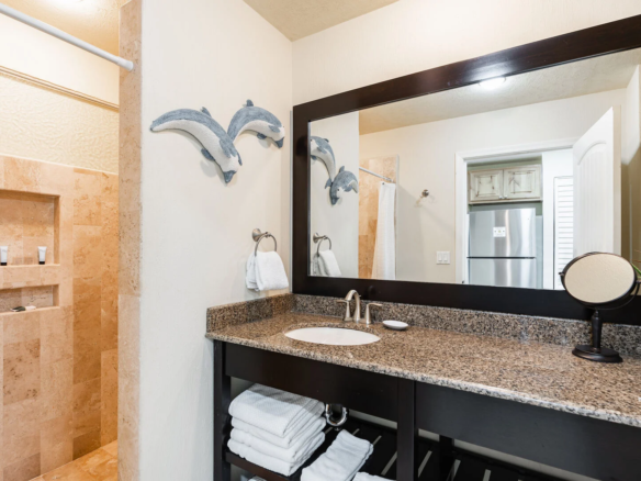 C-30205 | 3 Half Bedrooms