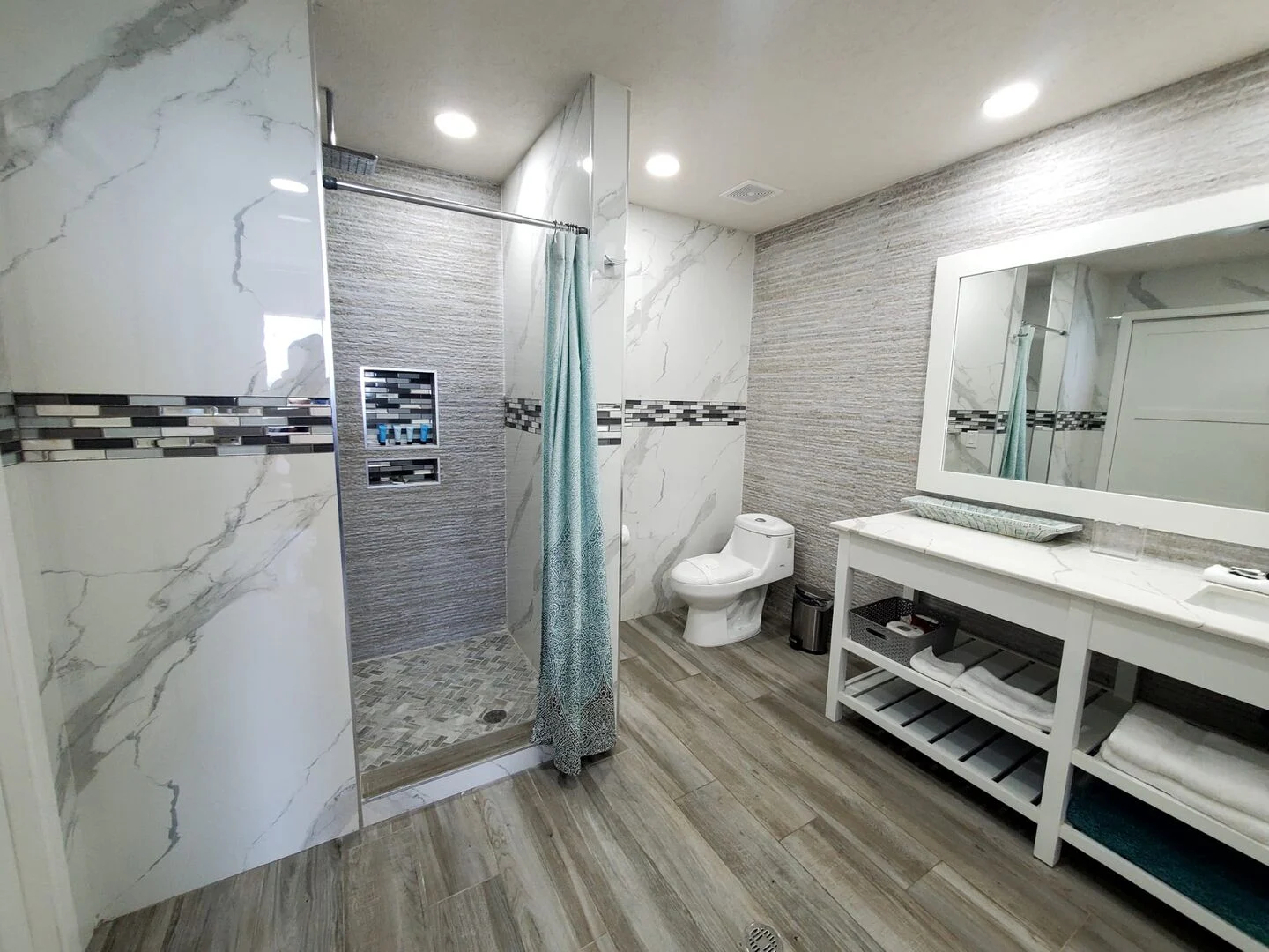 image_165500320 C-31006 | 3 Bedroom
