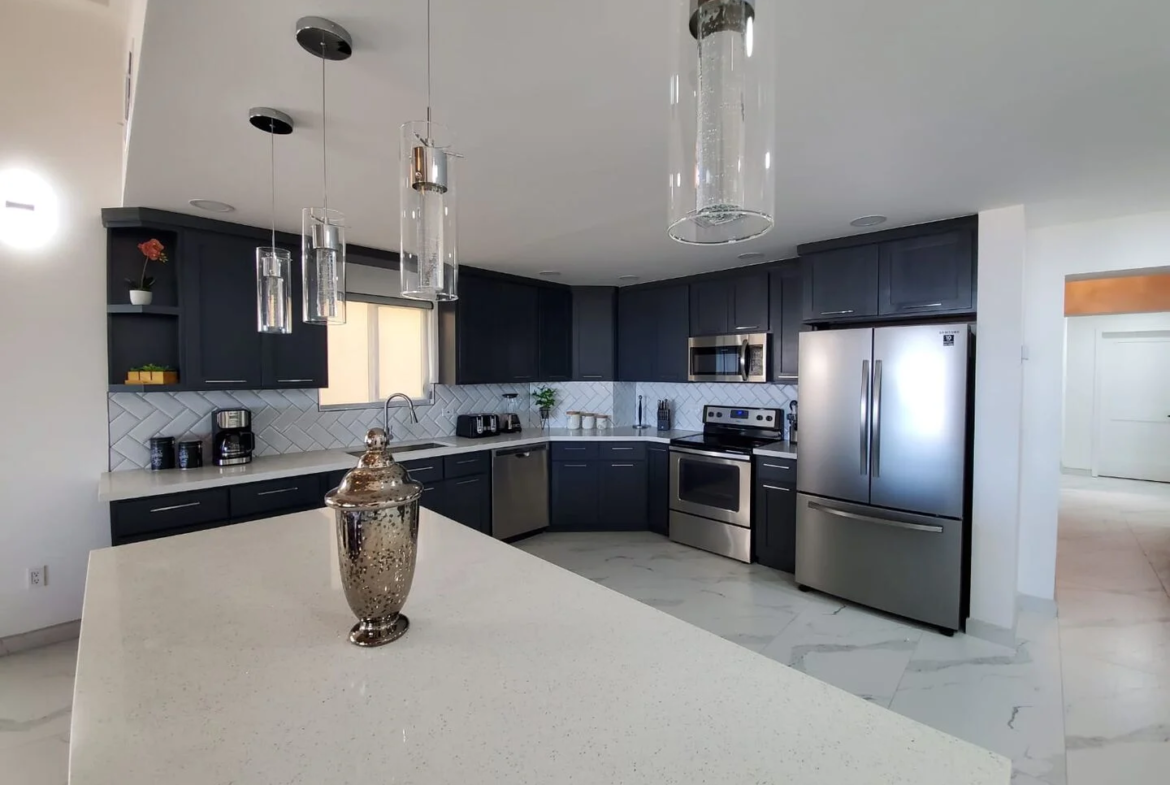 V-14 Beach Home | 4 Bedroom