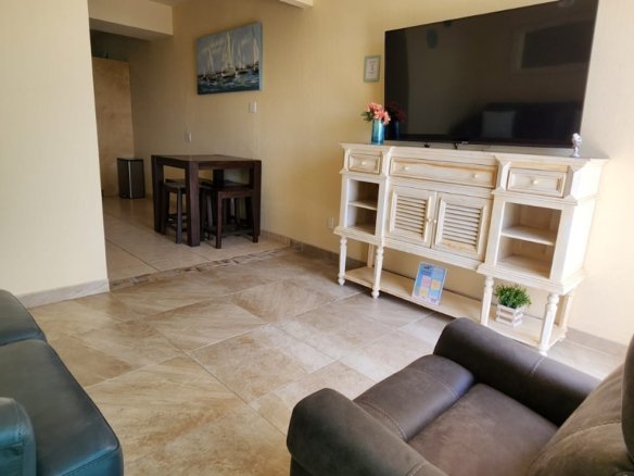 C-30205 | 3 Half Bedrooms