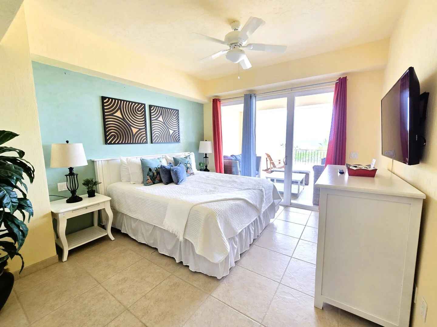 C-30206 | 3 Bedroom EXTRA LARGE PATIO