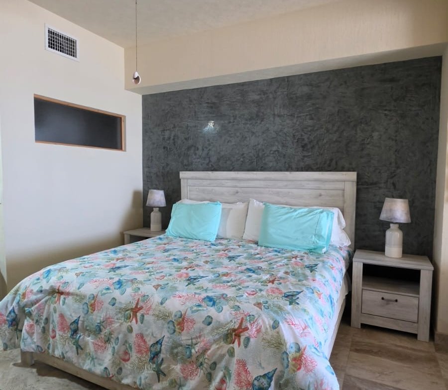 C-30504 | 1 Bedroom