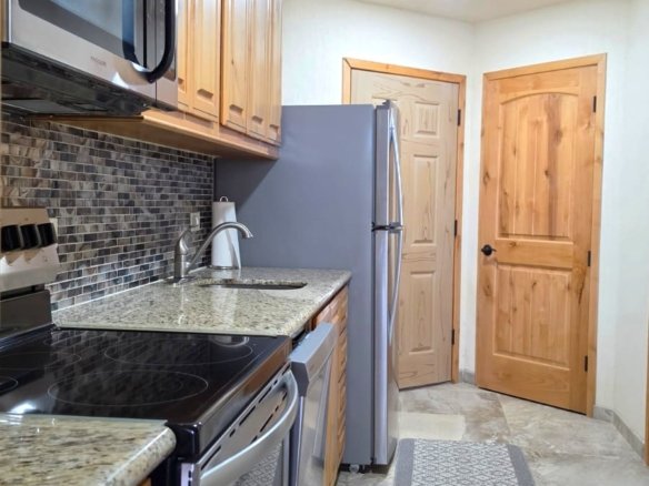 C-30504 | 1 Bedroom