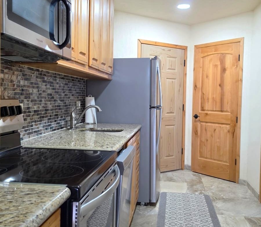 C-30504 | 1 Bedroom