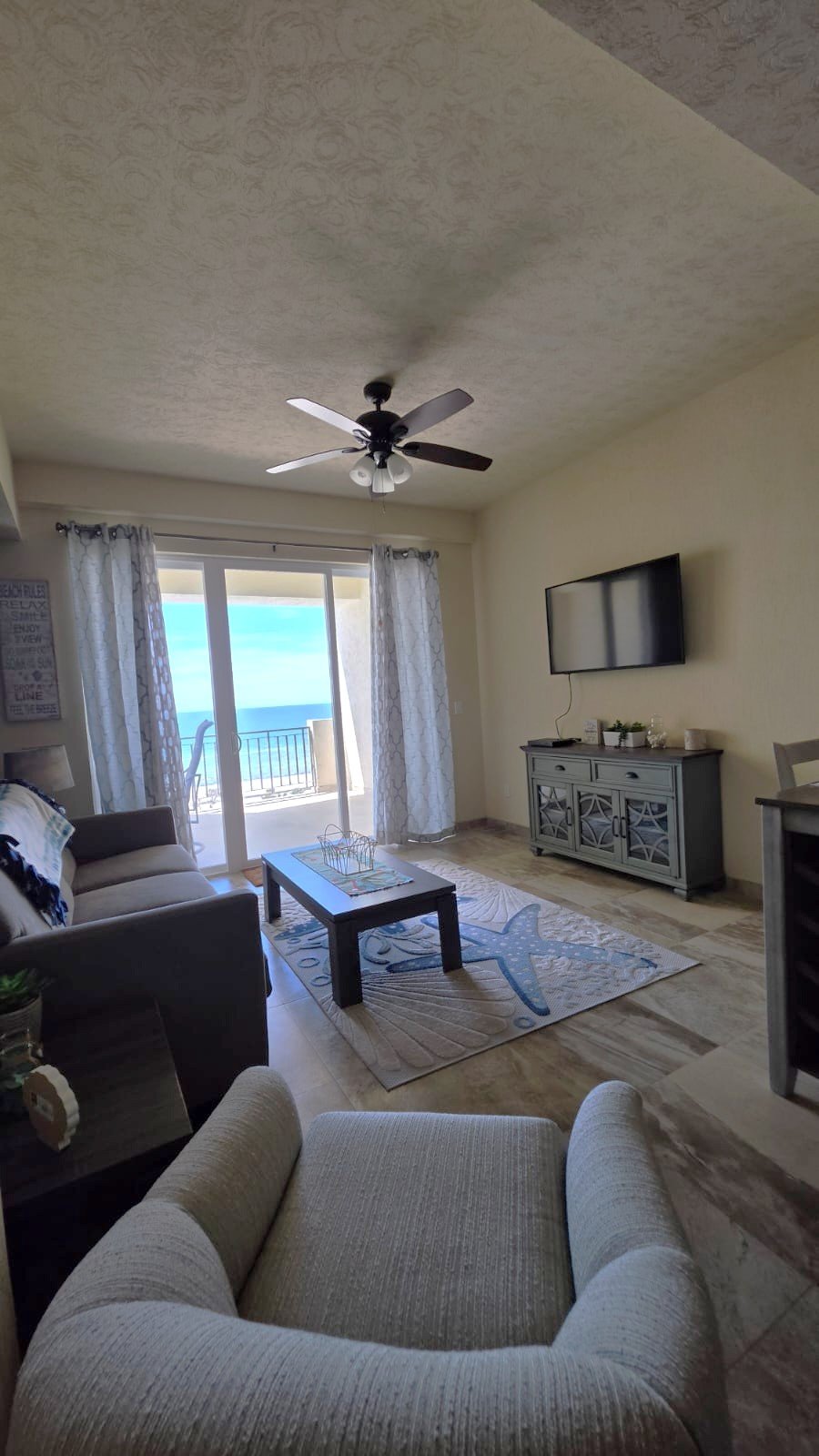 504e C-30504 | 1 Bedroom